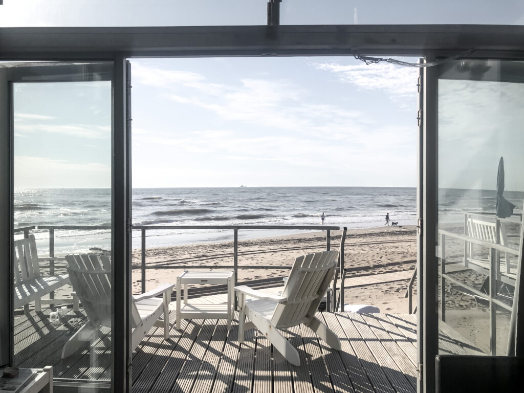 Strandhaus Julianadorp Lai Chun Syringalotus Niederlande Nordsee Holland Urlaub Travel Meer